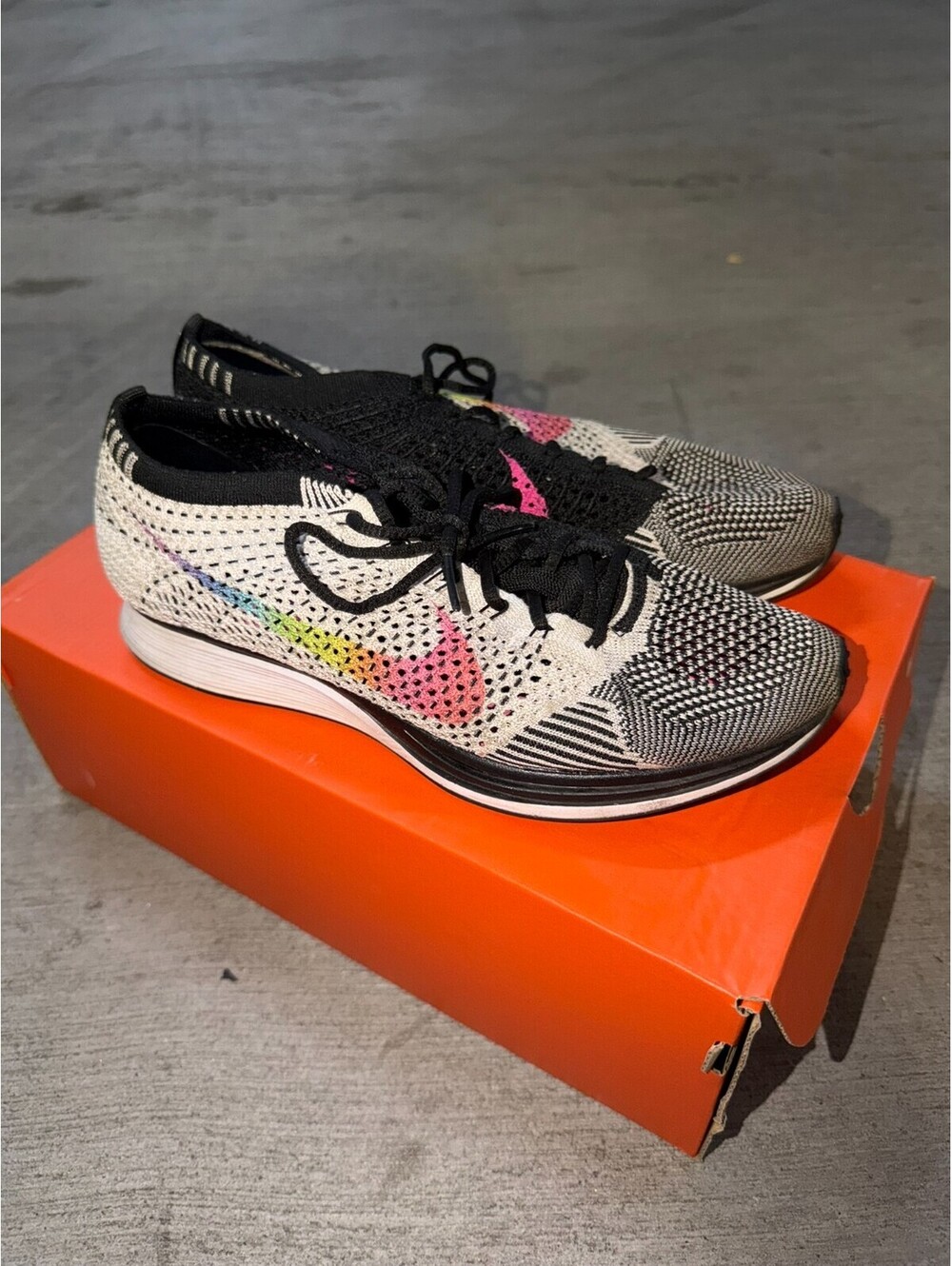 Nike Flyknit Racer Be True Mens Size 7.5 Running Shoes Multicolor 902366-100